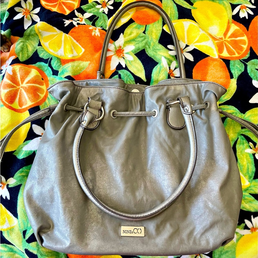 NINE WEST Handbag Tote Bag Purse Silver Metallic Leather. Excellent condition.
